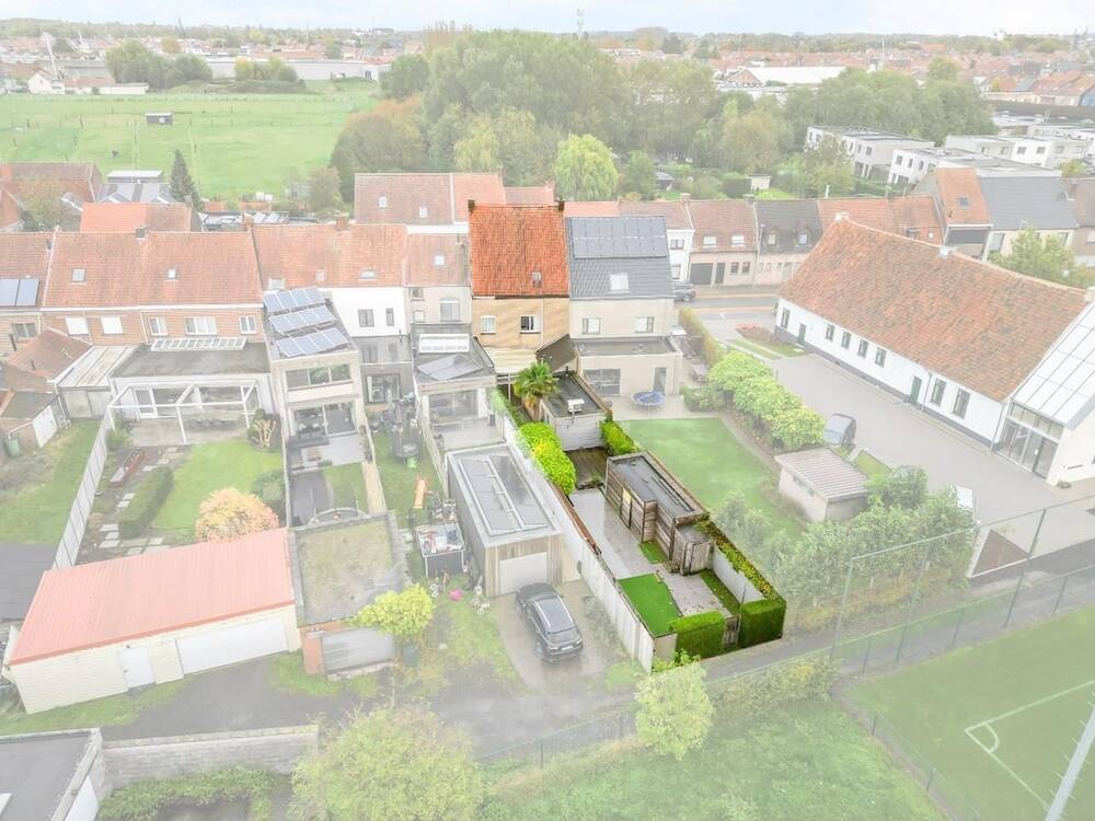 Huis te  koop in Heule 8501 255000.00€ 4 slaapkamers 272.00m² - Zoekertje 297409