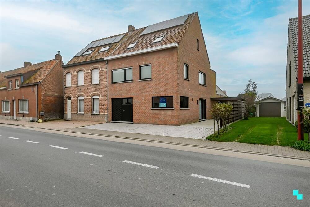 Huis te  huur in Meulebeke 8760 995.00€ 4 slaapkamers 257.00m² - Zoekertje 298982