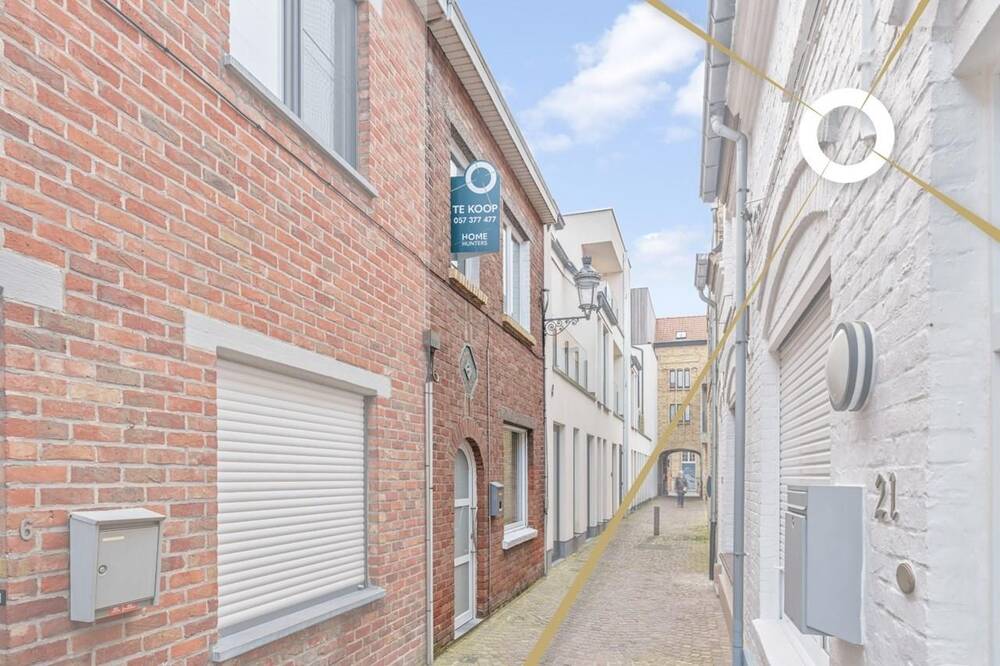 Huis te  koop in Nieuwpoort 8620 234000.00€ 2 slaapkamers 100.00m² - Zoekertje 298882