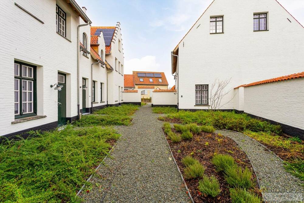 Huis te  koop in Zwevegem 8550 320000.00€ 4 slaapkamers 166.00m² - Zoekertje 300589