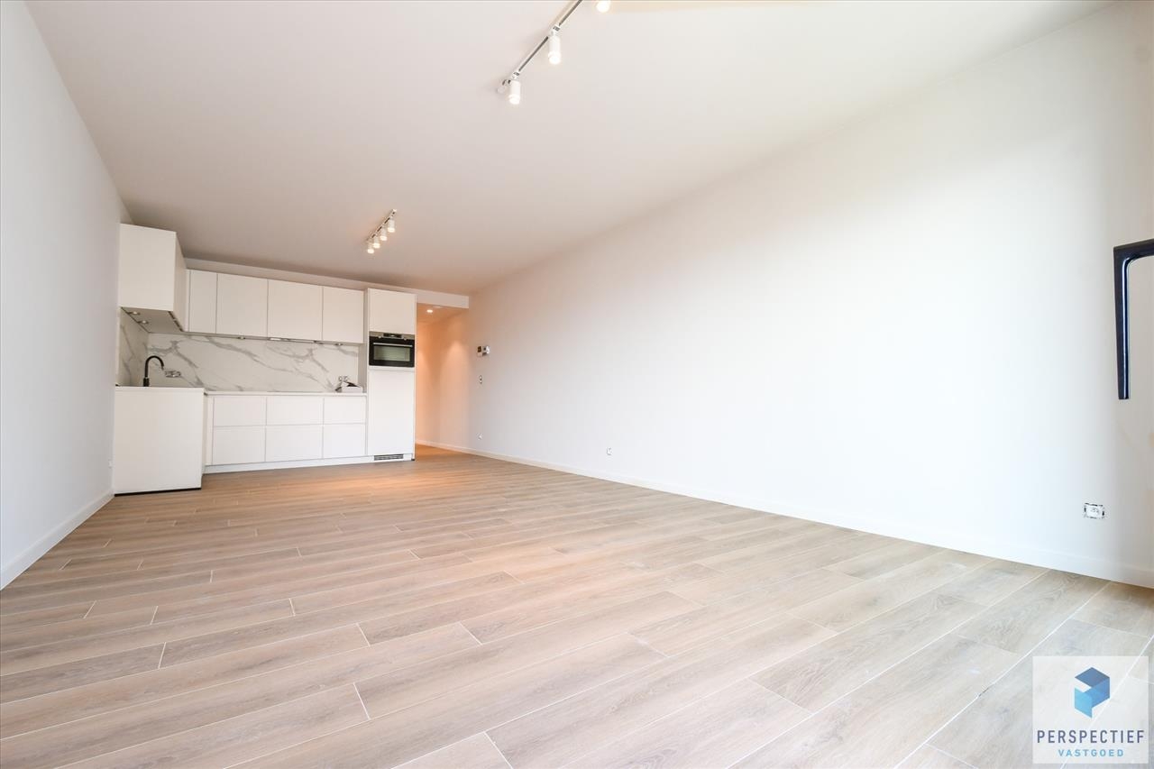 Appartement te  huur in Oostende 8400 810.00€ 1 slaapkamers 65.00m² - Zoekertje 300557