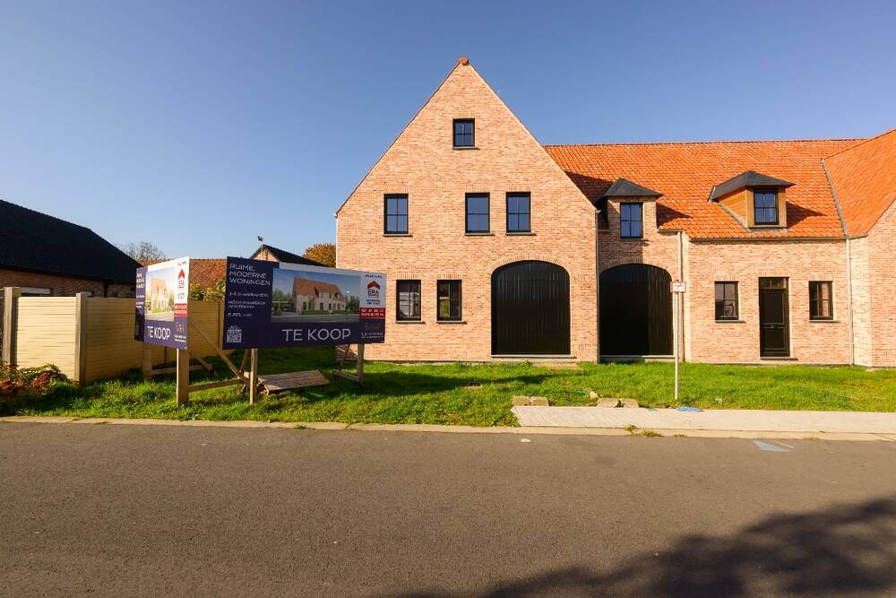 Huis te  koop in Wingene 8750 369000.00€ 3 slaapkamers 224.00m² - Zoekertje 302235