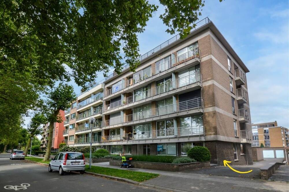 Benedenverdieping te  koop in Brugge 8000 249000.00€ 2 slaapkamers 80.00m² - Zoekertje 301866