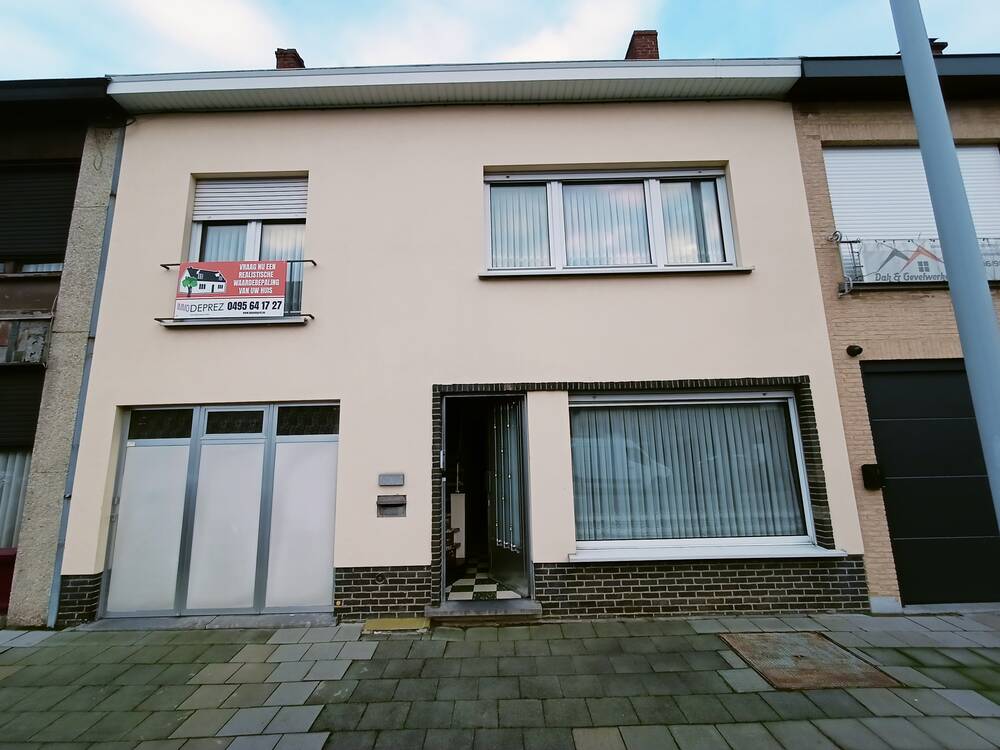 Huis te  huur in Rumbeke 8800 820.00€ 3 slaapkamers 197.00m² - Zoekertje 301285