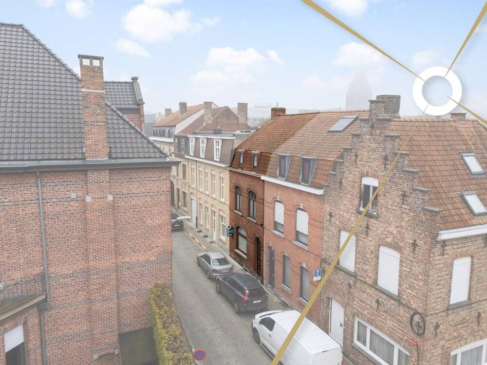 Huis te  koop in Ieper 8900 189000.00€ 5 slaapkamers m² - Zoekertje 301623