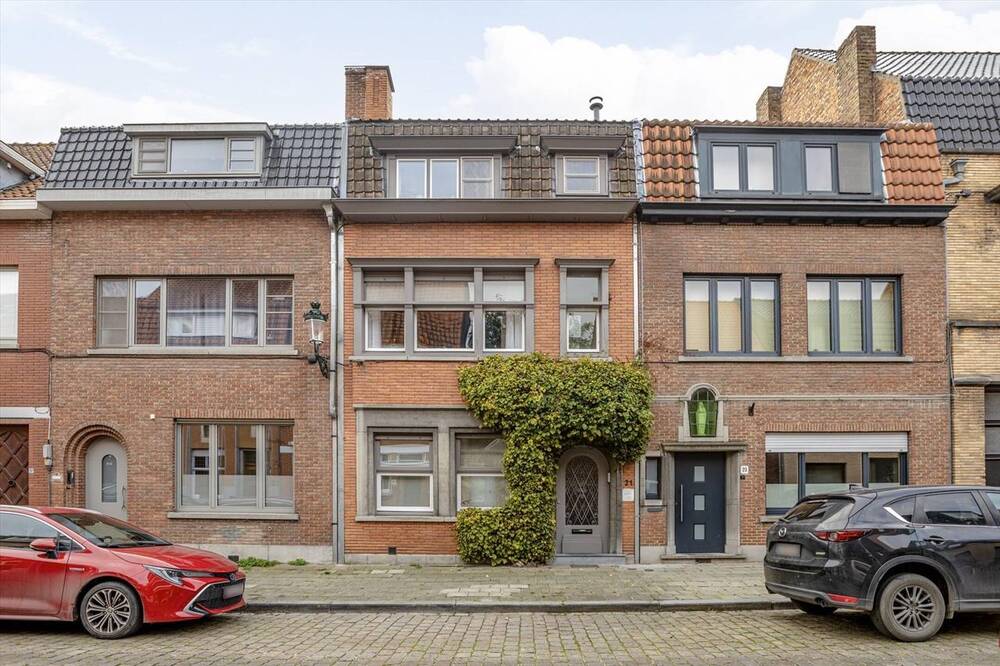 Huis te  koop in Brugge 8000 479000.00€ 4 slaapkamers 190.00m² - Zoekertje 303328