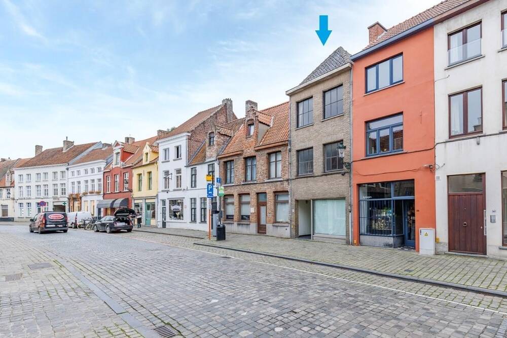 Huis te  koop in Brugge 8000 339000.00€  slaapkamers m² - Zoekertje 304996