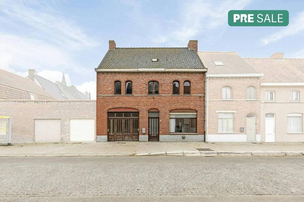 Huis te  koop in Boezinge 8904 189000.00€ 5 slaapkamers 199.00m² - Zoekertje 303919