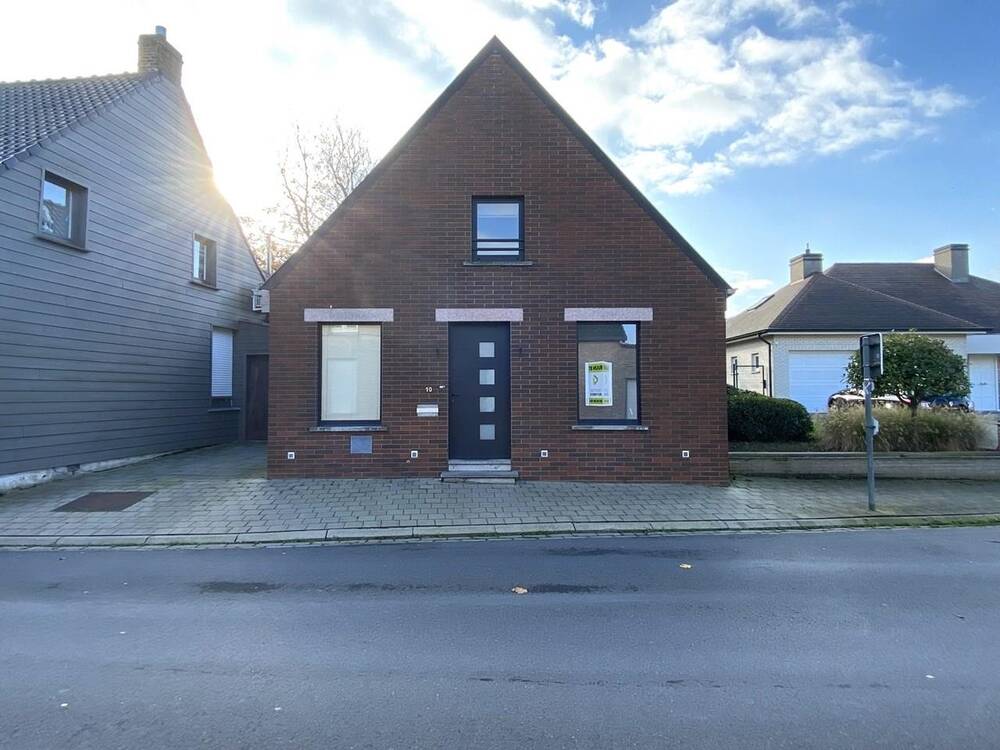 Huis te  huur in Pittem 8740 750.00€ 2 slaapkamers m² - Zoekertje 304944