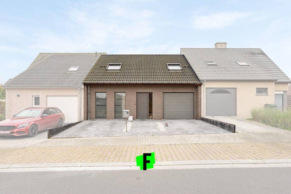 Huis te  koop in Wervik 8940 299000.00€ 1 slaapkamers 0.00m² - Zoekertje 304364