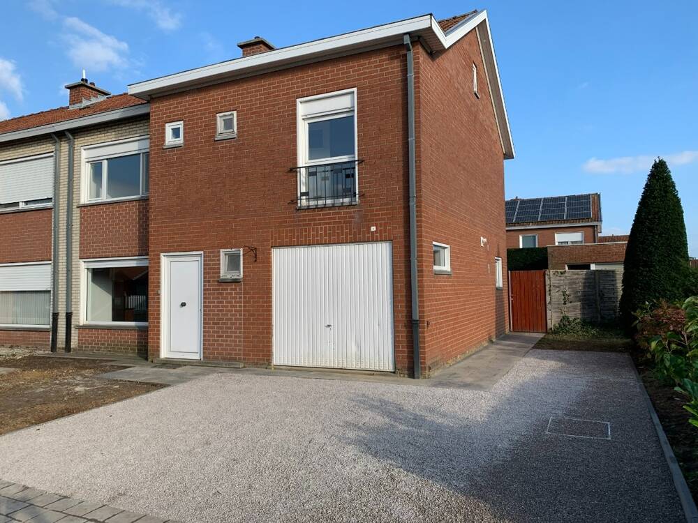 Huis te  huur in Ingelmunster 8770 900.00€ 4 slaapkamers 205.00m² - Zoekertje 304482