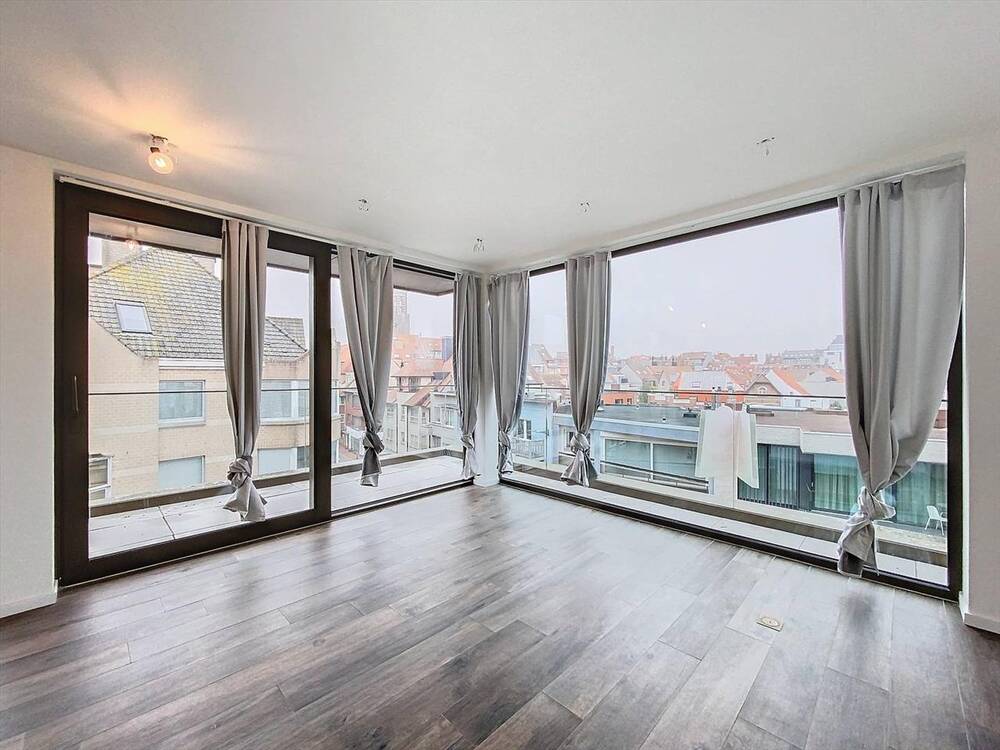 Appartement te  huur in Knokke 8300 1500.00€ 3 slaapkamers 107.00m² - Zoekertje 303887