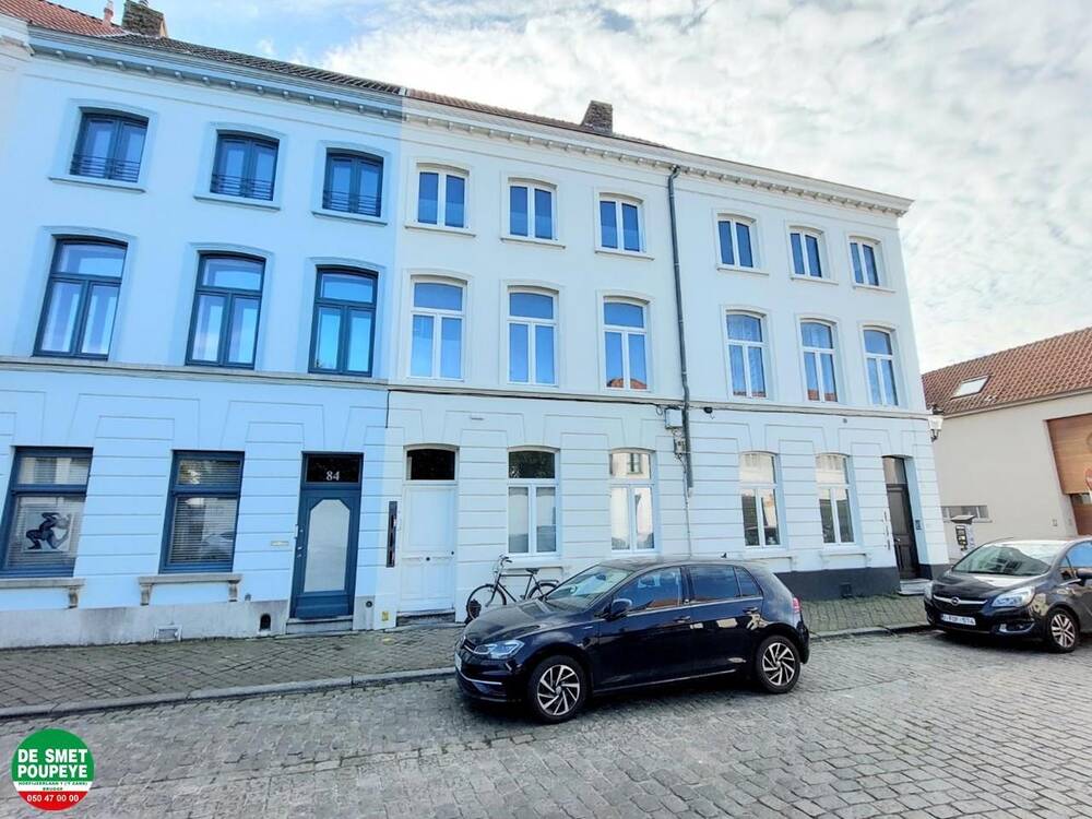 Appartement te  huur in Brugge 8000 880.00€ 2 slaapkamers 105.00m² - Zoekertje 306420