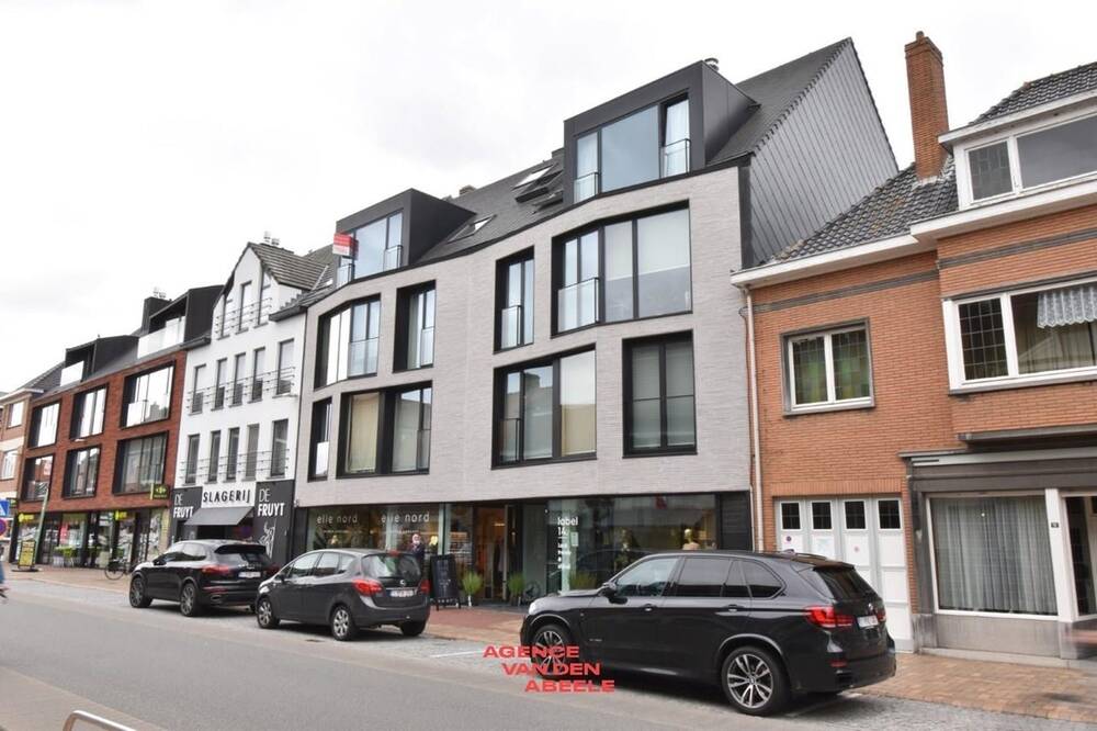 Appartement te  huur in Oostkamp 8020 925.00€ 2 slaapkamers 89.00m² - Zoekertje 306616