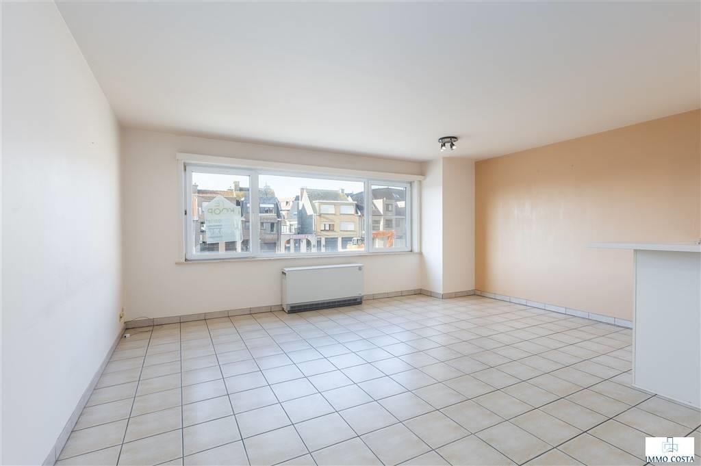 Appartement te  koop in Middelkerke 8430 205000.00€ 2 slaapkamers 75.00m² - Zoekertje 307419