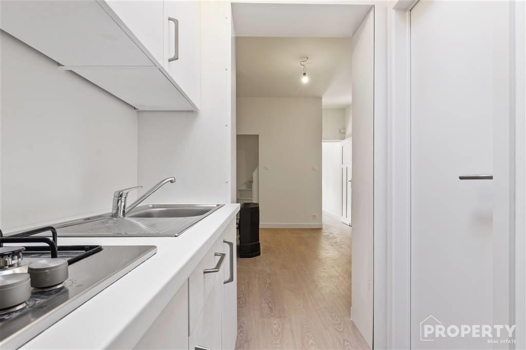 Huis te  koop in Kortrijk 8500 189000.00€ 4 slaapkamers 68.00m² - Zoekertje 307055