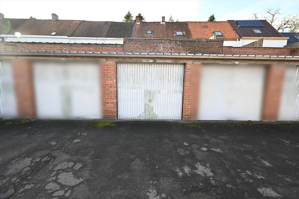 Parking & garage te  huur in Roeselare 8800 55.00€  slaapkamers m² - Zoekertje 308401