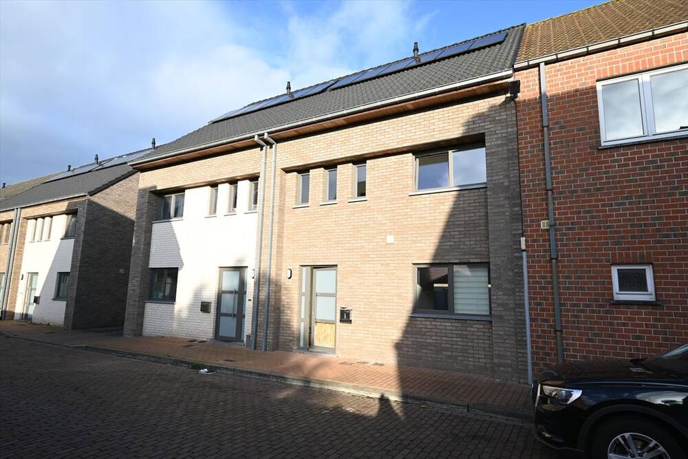 Huis te  koop in Gistel 8470 335000.00€ 3 slaapkamers 175.00m² - Zoekertje 310016