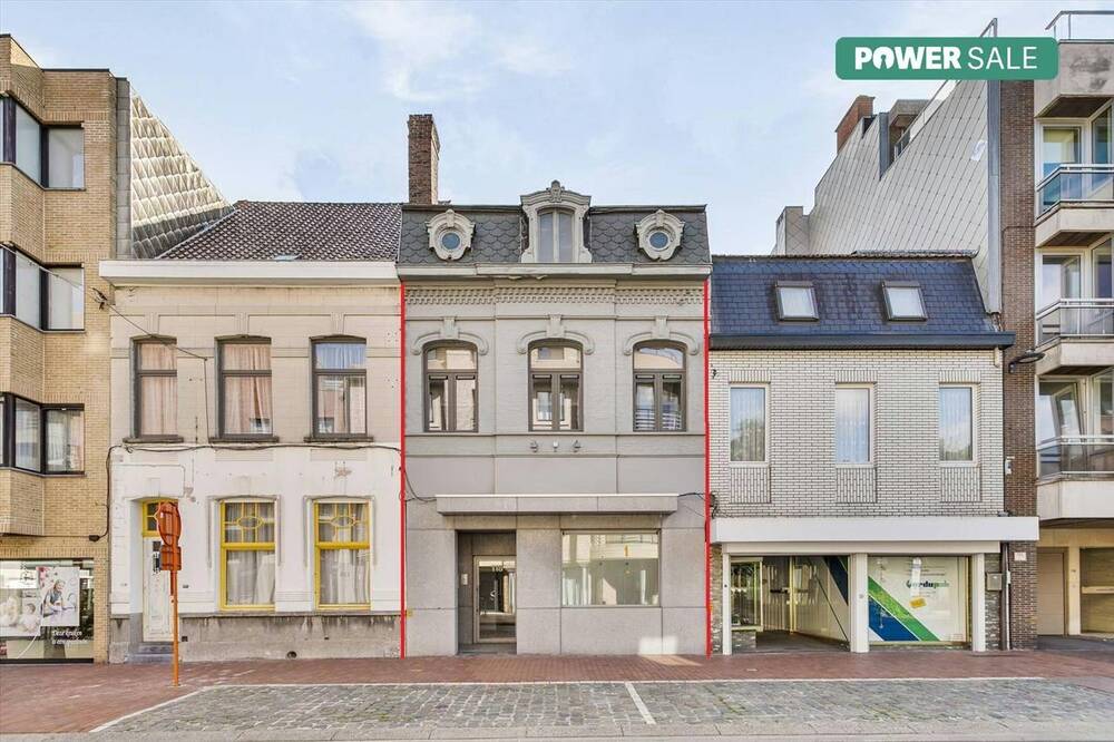 Handelszaak te  koop in Roeselare 8800 325000.00€  slaapkamers 295.00m² - Zoekertje 308738