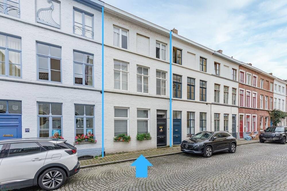 Huis te  koop in Brugge 8000 499000.00€ 5 slaapkamers 249.00m² - Zoekertje 308725