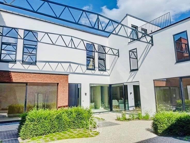 Huis te  koop in Kortrijk 8500 445000.00€ 3 slaapkamers 140.00m² - Zoekertje 309493