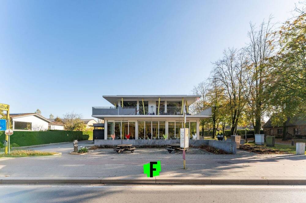 Handelszaak te  koop in Diksmuide 8600 1450000.00€  slaapkamers 0.00m² - Zoekertje 310290