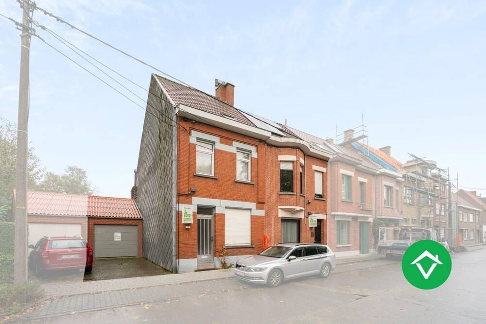 Huis te  koop in Roeselare 8800 269000.00€ 2 slaapkamers 131.00m² - Zoekertje 310618