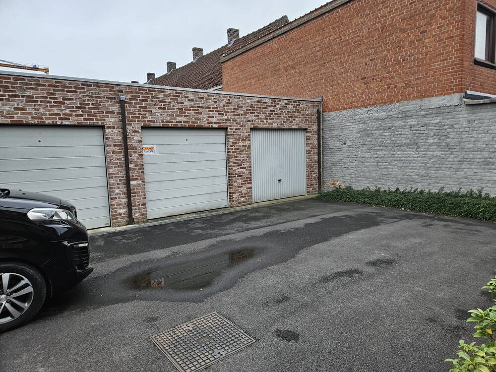 Parking & garage te  koop in Waregem 8790 39500.00€  slaapkamers m² - Zoekertje 310792