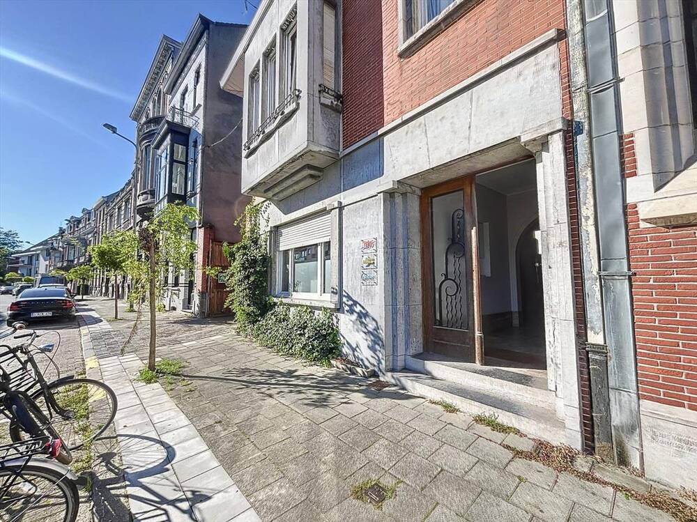 Handelszaak te  huur in Kortrijk 8500 450.00€  slaapkamers 0.00m² - Zoekertje 310621