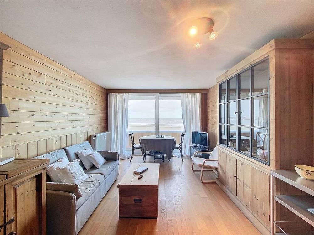 Appartement te  koop in Heist-aan-Zee 8301 265000.00€  slaapkamers 32.00m² - Zoekertje 311029