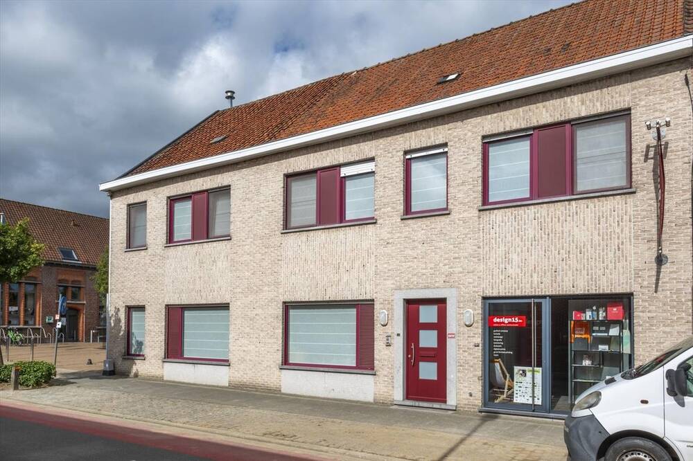 Handelszaak te  in Hulste 8531 545000.00€ 6 slaapkamers 372.00m² - Zoekertje 312847