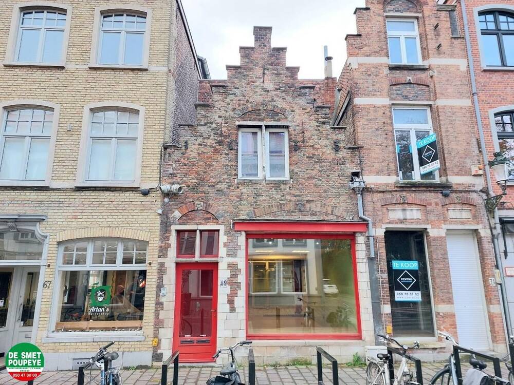 Huis te  koop in Brugge 8000 275000.00€  slaapkamers 171.00m² - Zoekertje 313276