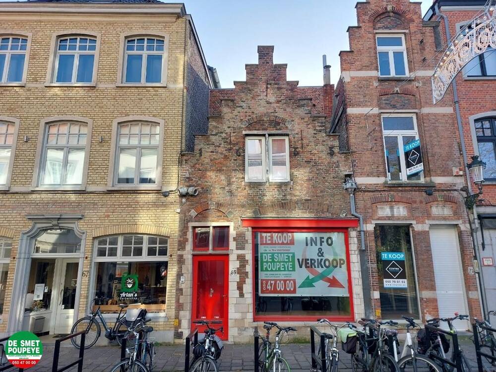 Appartementsgebouw te  koop in Brugge 8000 275000.00€  slaapkamers 171.00m² - Zoekertje 313276