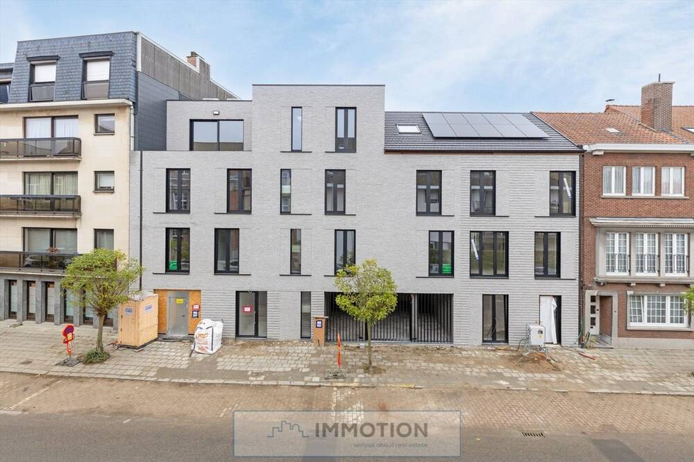 Appartement te  huur in Kortrijk 8500 1050.00€  slaapkamers m² - Zoekertje 312827