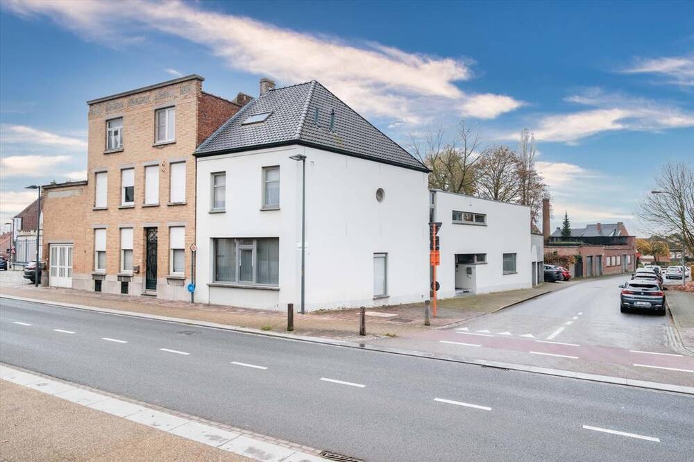 Huis te  koop in Kortrijk 8500 395000.00€ 3 slaapkamers 185.00m² - Zoekertje 313111