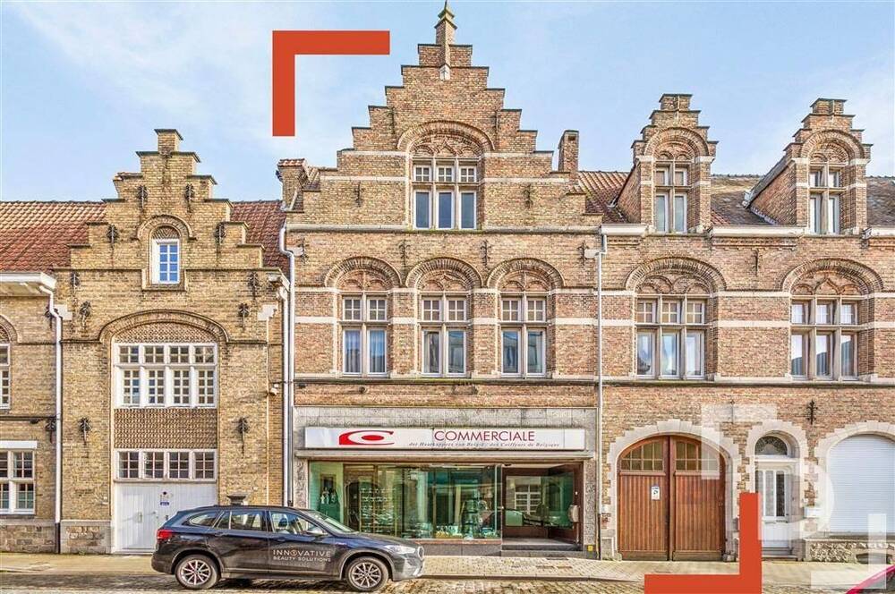 Huis te  koop in Ieper 8900 399000.00€ 3 slaapkamers 480.00m² - Zoekertje 312866