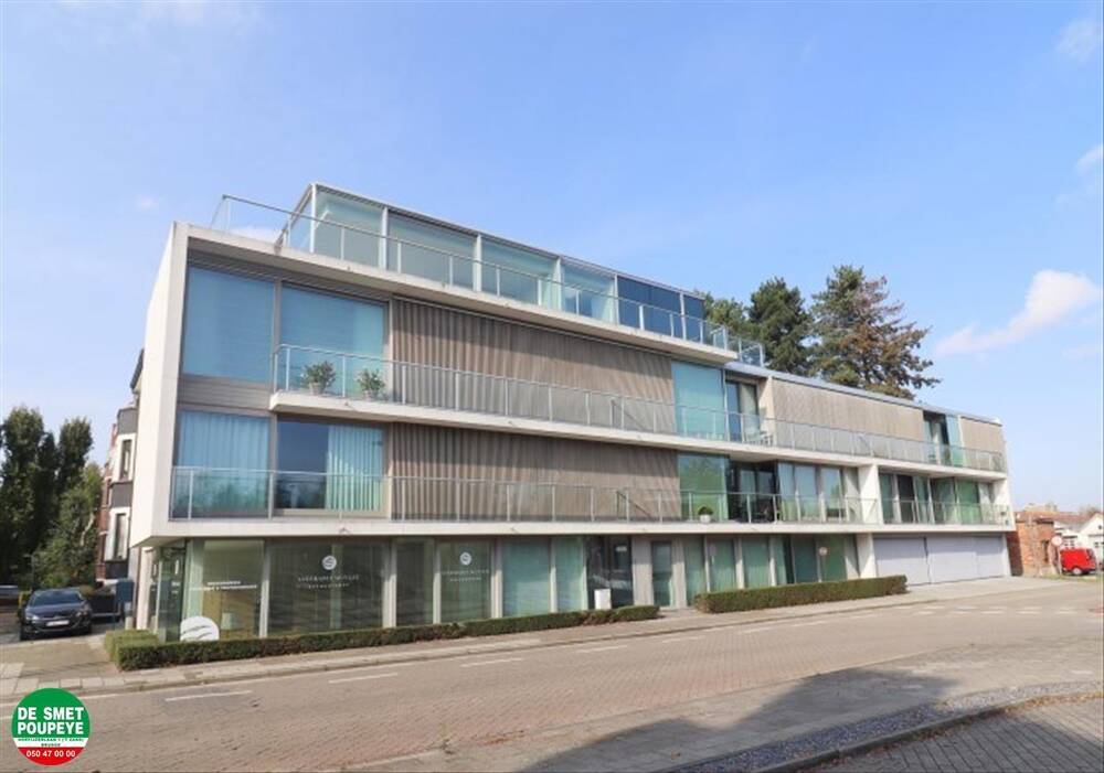 Appartement te  huur in Assebroek 8310 845.00€ 2 slaapkamers m² - Zoekertje 313277