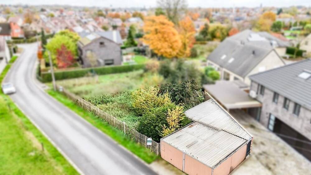 Grond te  koop in Torhout 8820 180000.00€  slaapkamers m² - Zoekertje 313299