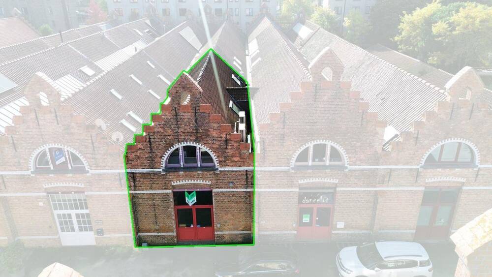 Handelszaak te  koop in Brugge 8000 349000.00€  slaapkamers 0.00m² - Zoekertje 313652