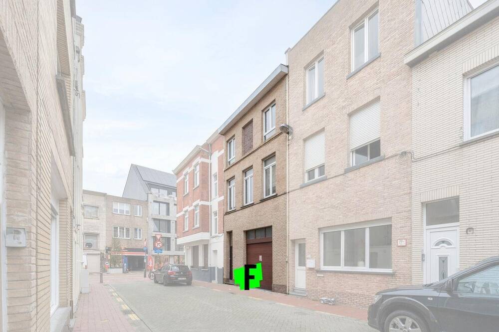 Huis te  in Blankenberge 8370 245000.00€ 2 slaapkamers 188.00m² - Zoekertje 316499