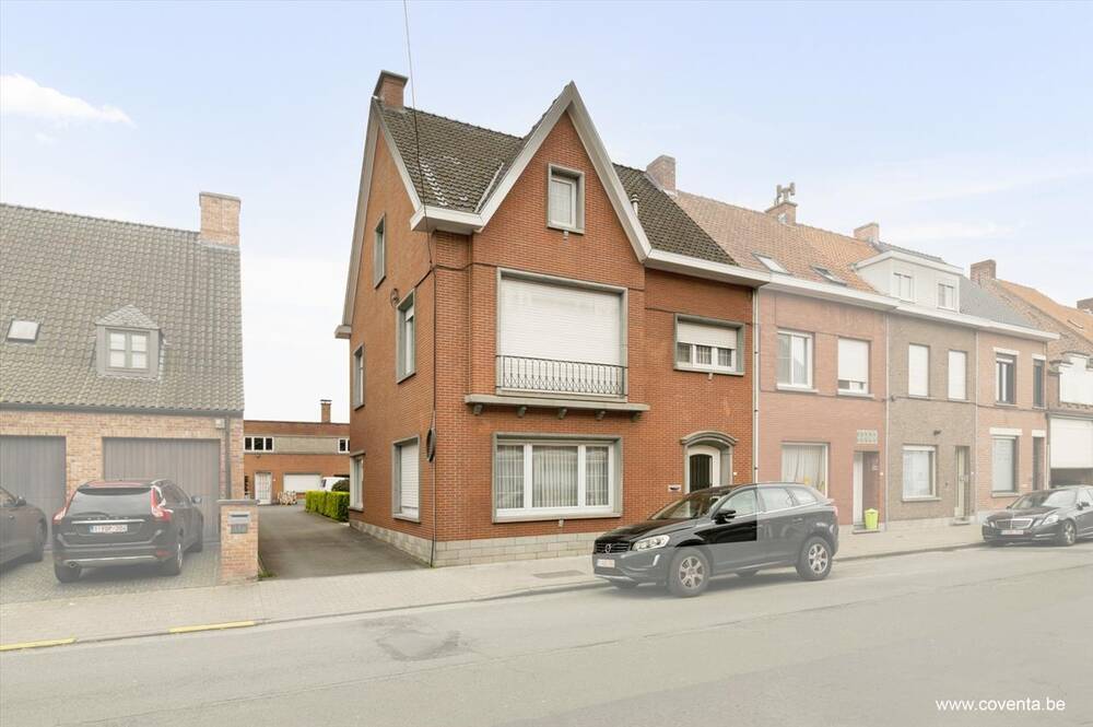 Huis te  in Izegem 8870 495000.00€ 2 slaapkamers 262.00m² - Zoekertje 317427