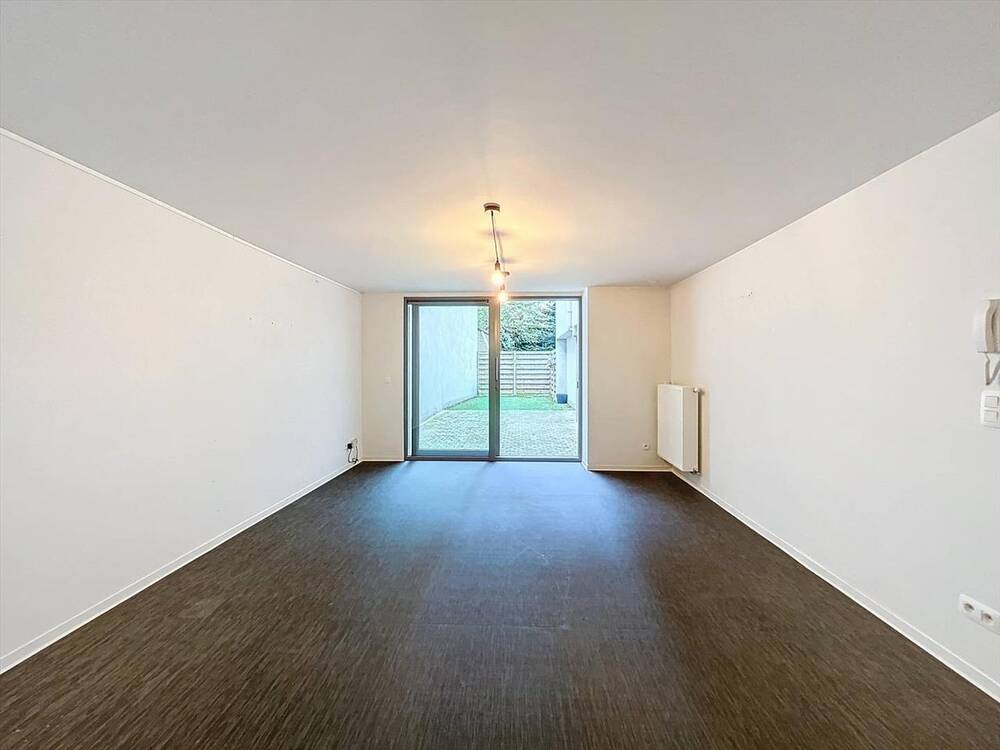 Benedenverdieping te  in Kortrijk 8500 695.00€ 1 slaapkamers 55.00m² - Zoekertje 318425