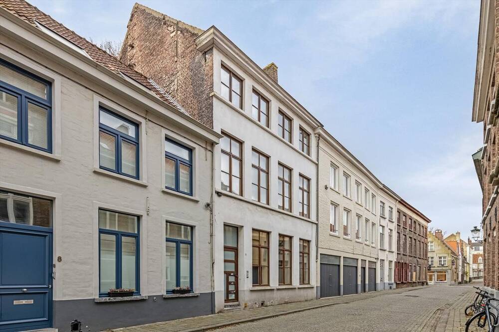 Appartementsgebouw te  koop in Brugge 8000 675000.00€ 5 slaapkamers 280.00m² - Zoekertje 325026