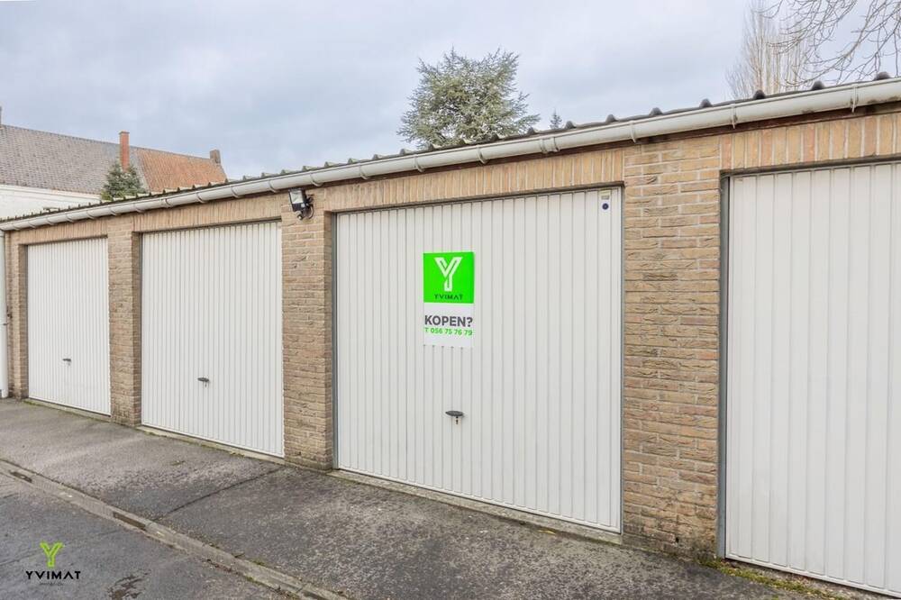 Parking & garage te  koop in Zwevegem 8550 0.00€  slaapkamers m² - Zoekertje 344458